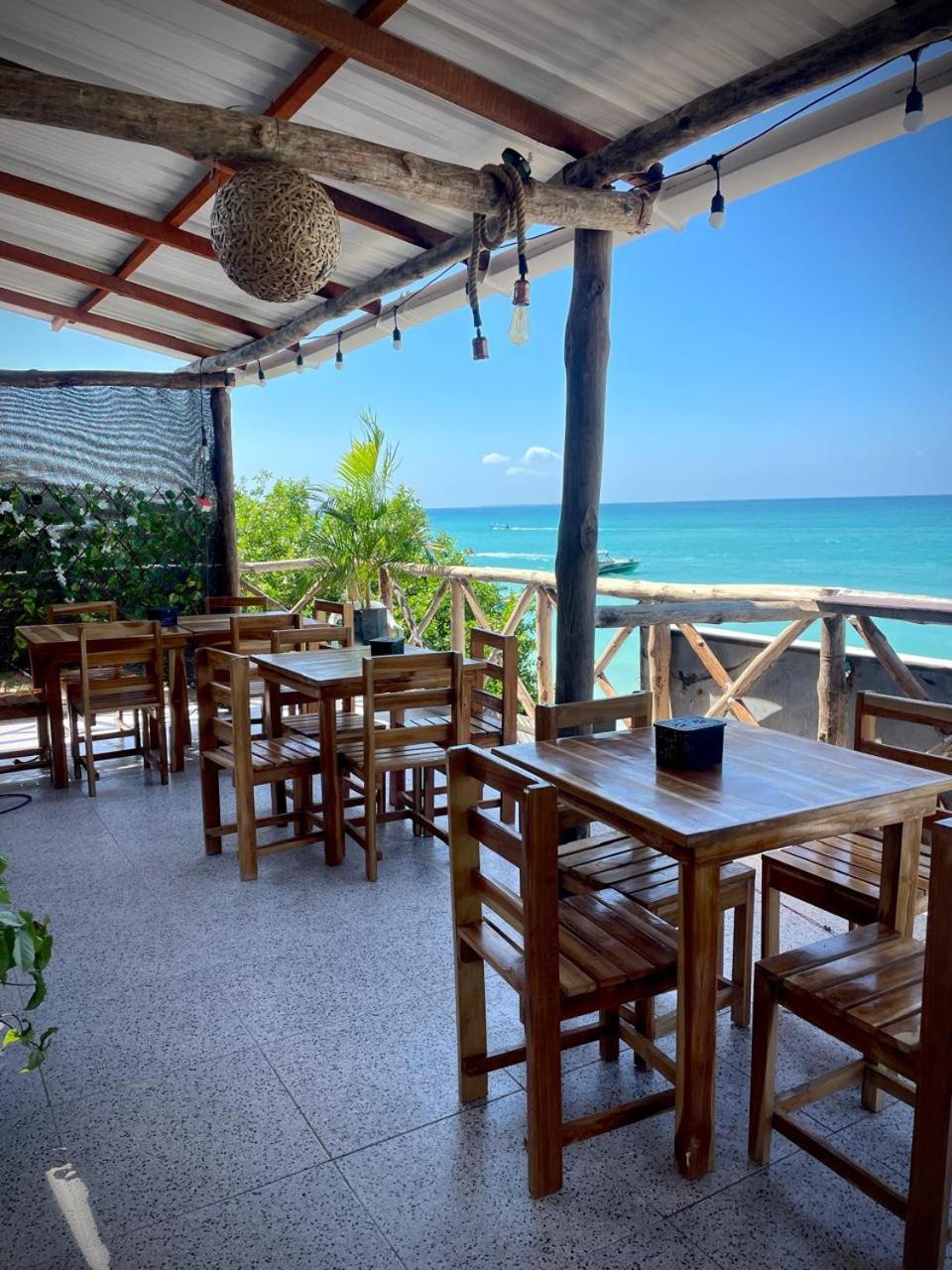 Hotel Mandala Beach Club Pendales Exteriér fotografie
